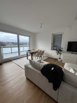 Geräumige 2-Zimmer-Dachgeschosswohnung