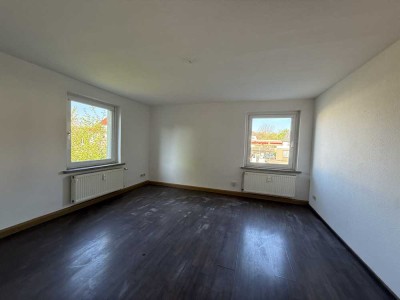Singles und Paare aufgepasst! helle 2-Raumwohnung - LPZ 5_1. OG rechts