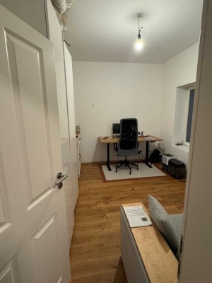 Untermiete in zentraler Wohnung Nähe Goetheplatz