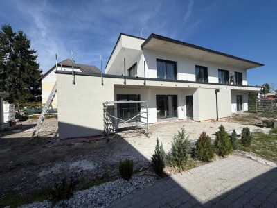 ERSTBEZUG - GARTENWOHNUNG in LIEBENAU! CARPORT! GARTEN! TOP 1