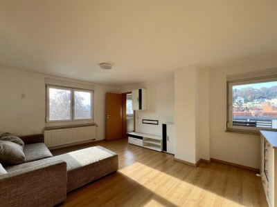 Dachgeschosswohnung mit Dachterrasse in begehrter Halbhöhenlage von Esslingen