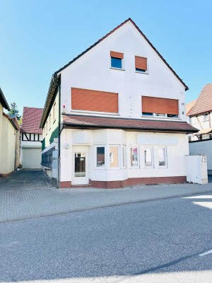 Charmantes Dreifamilienhaus mit großer Scheune und Gartengrundstück