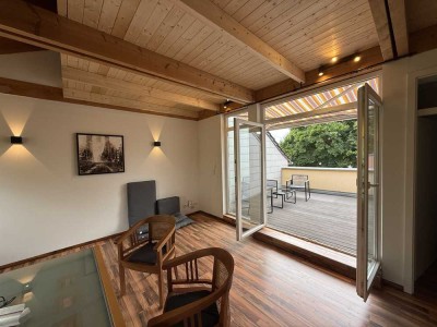 Top saniere DG Wohnung mit großer Terrasse über den Dächern von MG City