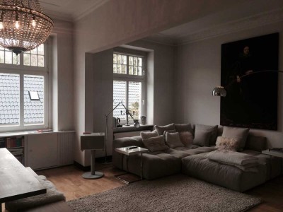 Stilvolle und geräumige Altbauwohnung in Elberfelder Nordstadt, kein Balkon!