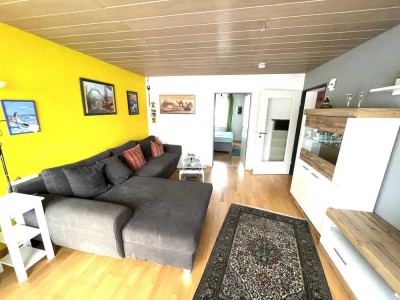 Schöne 2,5Zi Whg inkl. Loggia und EBK