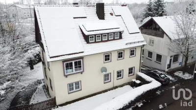 Vielseitiges Mehrfamilienhaus mit Wohn- und Gewerbeeinheit in Crailsheim