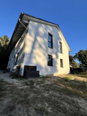 Neubauhaus in Falkensee sucht Familie - 5 Zimmer, Garten und Garage in Toplage