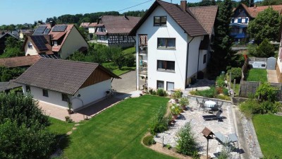 Großzügiges Mehrgenerationenhaus – Wohnen und Vermieten in beliebter Lage von Zell-Weierbach