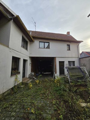 Wohnhaus mit Erweiterungspotential