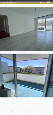 Renovierte 94 qm Wohnung mit 3 Schlafzimmer, 2 Bäder und einer neuen Einbauküche!