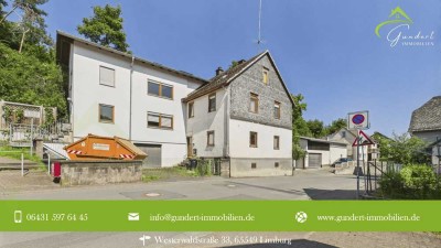 Platz für Visionen: Großes Zweifamilienhaus zum Sanieren und Gestalten