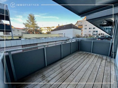 Kernsaniert mit großem Balkon: Geräumige 1-Zimmer Wohnung in Innenstatdtlage