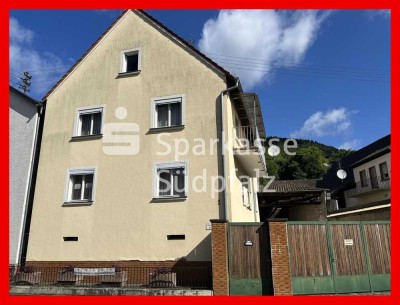 Großzügiges Anwesen in zentraler Lage