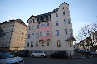 ***2 Monate mietfrei*** 2 Raum Wohnung mit Einbauküche und Tageslichtbad