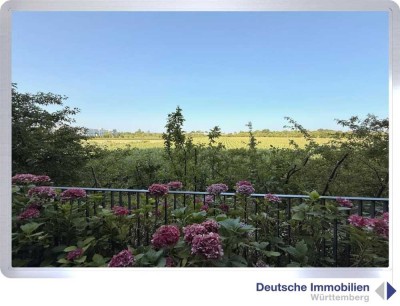 Mit unverbautem Blick ins Grüne ! Exklusive 4,5 Zimmer-Wohnung mit Garten in S- Möhringen