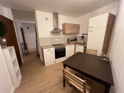 Frisch sanierte 2-Zimmer-Wohnung (2er WG Neugründung) in Tübingen