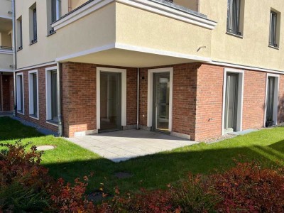 Besichtigung am Samstag. 01.11. / 10.15 Uhr !! Schöne Terrassenwohnung, EBK, Parkett...
