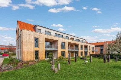 Oben angekommen: Neubau Penthouse-Wohntraum mit Golfplatz-Aussicht im fürstlichen Hofgut Kolnhausen