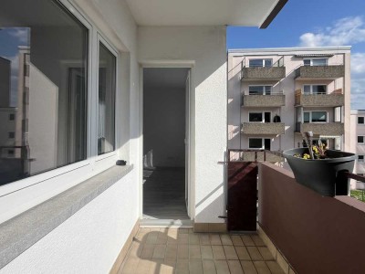 Modernisierte 2-Zimmer-Wohnung in schöner Wohnlage von Oberursel | Süd-Loggia
