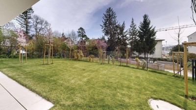 floé 225 - großzügiger und ruhiger Eigengarten: 3 Zimmerwohnung mit 3 Terrassen und 179m2 Eigengarten