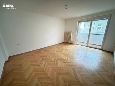 Komfortables Wohnen mit verglaster Loggia – 2-Zimmer