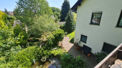 Dreifamilienhaus mit riesigem Grundstück in ruhiger Randlage