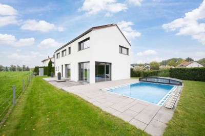 Luxuriöses traumhaftes Einfamilienhaus mit Pool * Ihr Zuhause mit Stil, Weitblick und Seele