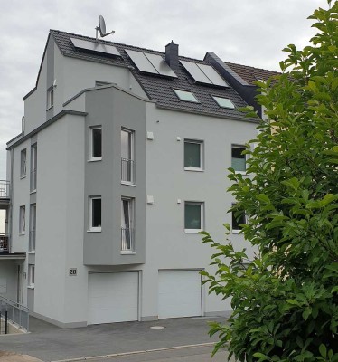 Exklusive 4-Zimmer Maisonette-Wohnung mit Terrasse in Mülheim Broich