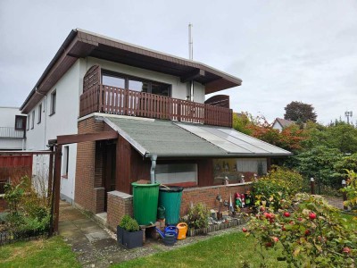 7,5% Rendite möglich  - Gepflegtes Dreifamilienhaus in Delmenhorst sucht einen neuen Besitzer