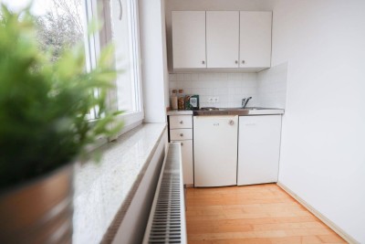 AB SOFORT VERFÜGBAR I MODERN SANIERT I PARKPLATZ I I TOP LAGE I DUSCHE I TOP ZUSTAND I WALTENDORF I