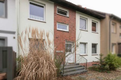 Reihenmittelhaus mit Steigerungspotenzial in zentraler Lage von Sulingen!