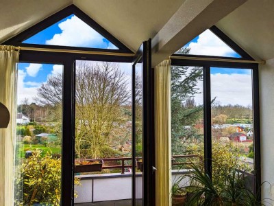 Grosszügige 4-Zimmer Dachgeschosswohnung zum Wohlfühlen in Mülheim-Holthausen