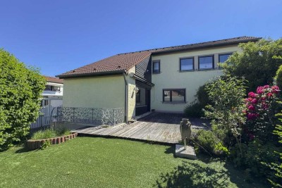 Freistehendes Familienparadies auf Erbpachtgrund – Ihr neues Zuhause wartet!