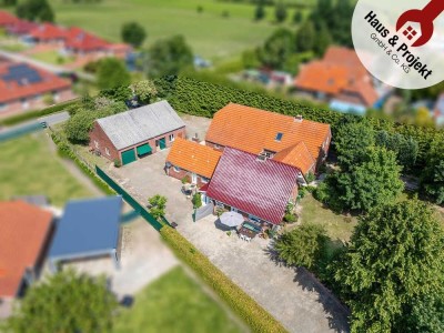 3 Wohnungen + Ausbaureserve – Kapitalanlage mit Perspektive in Küstennähe