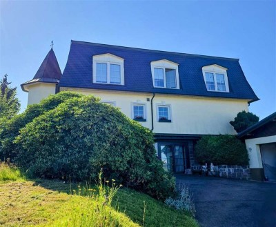 Exklusive Villa mit ca. 300 m², Sauna & Pool