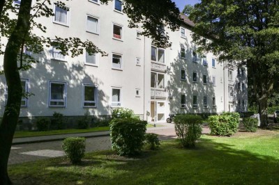 Wir renovieren Sie ziehen ein 2. Zimmer Wohnung mit Balkon suchen nette Mieter in Herrenhausen