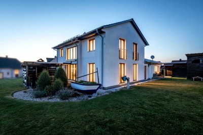 Zeitlose Eleganz in nachhaltiger Architektur – Passivhaus mit traumhaftem Garten