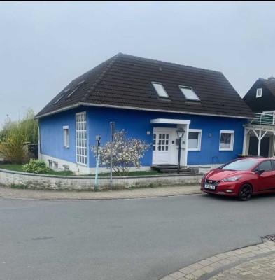 *Großes Familienhaus mit Pool & PV-Anlage und viel Platz in Wolfenbüttel-Linden*