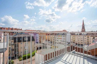 toprenovierte  2-Zimmer-Whg mit Balkon in Nürnberg Nähe Hbf.