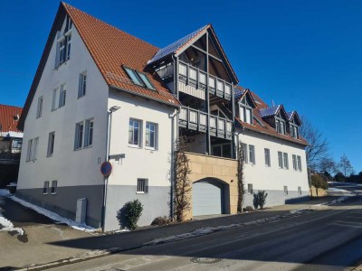 1,5-Raum-Hochparterre-Wohnung mit Balkon und EBK in Wendlingen am Neckar