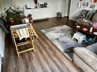 4-Zimmer-Wohnung mit Terrasse Küche Keller Trockenraum (Garage, Stellplatz) in Hohen Neuendorf