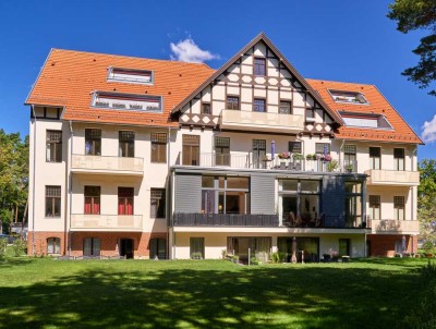 Gehobene 2-Zimmer Wohnung mit Loggia am Waldrand