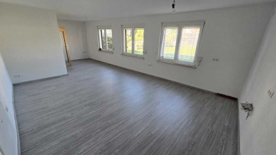 + + + großzügig geschnittene 2 Zimmer Wohnung mit Traumbad in Weißenborn + + +