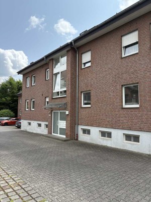 Moderne 3 ZKB-Whg. in ruhiger, jedoch sehr zentraler Citylage mit Balkon, EBK und Garage!