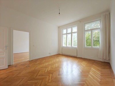Nähe U4 Braunschweiggasse: Charmante Altbauwohnung + WG-Geeignet + Stilvolles Ambiente + Gegliederte Fassade