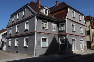 Attraktives, gut vermietetes Mehrfamilienhaus mit kleiner Halle in zentraler Lage von Schrobenhausen