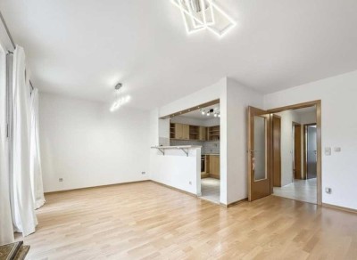 Lichtdurchflutete Traumwohnung mit Südwest-Balkon und TG-Stellplatz