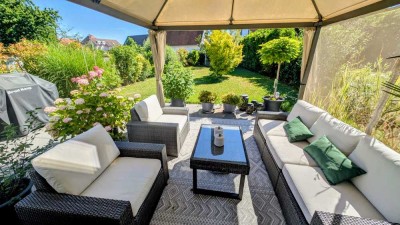 Neuwertiges EFH mit A+ Effizienz, großem Garten & E-Ladesäule – Traumhaus in Steinmauern!