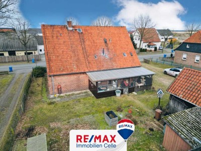 Einfamilienhaus auf großem Grundstück mit Ausbaupotenzial im Dachgeschoss! (AG-1020-32)