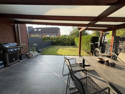 Hochwertige Maisonettewohnung mit traumhaftem Garten in attraktiver Lage
